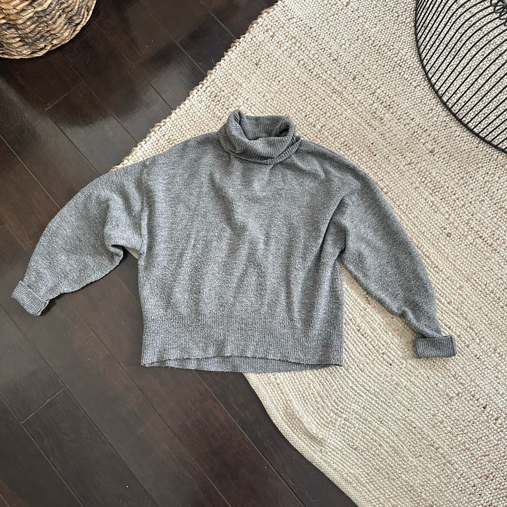 Grey Turtleneck Sweater, Size S